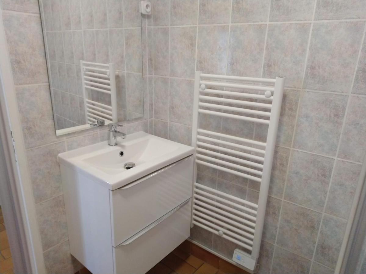 Appartement A Rochefort Luaran gambar