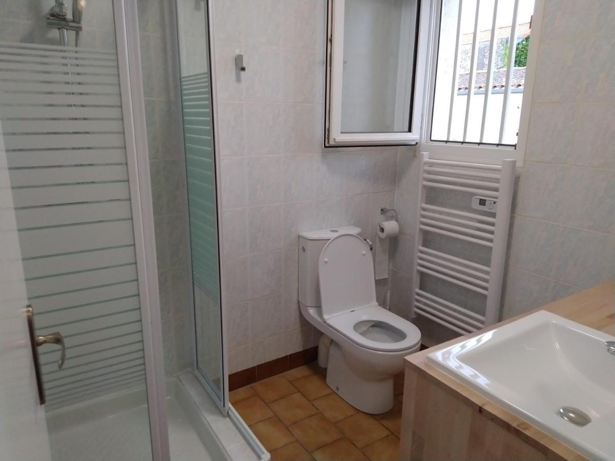 Appartement A Rochefort Luaran gambar